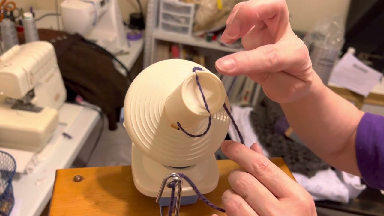 Keeping Yarn Twist while Winding on a Ball Winder