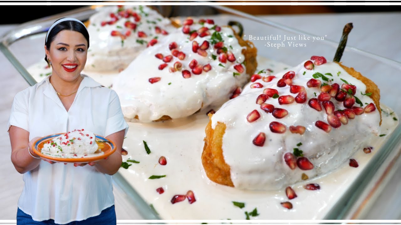 Chiles en NOGADA Recipe | Stuffed peppers with a white cream sauce