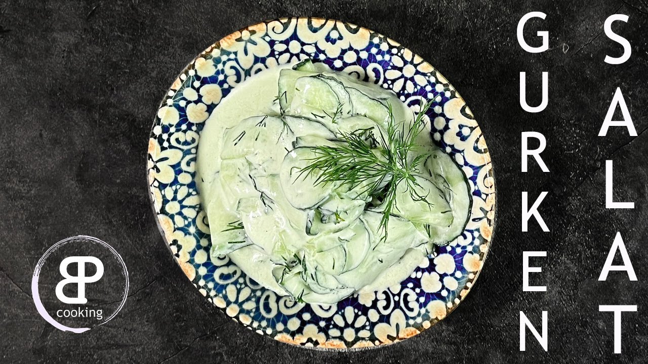 Gurkensalat mit Joghurt und saurer Sahne. Das einfache und schnelle Rezept gelingt immer!