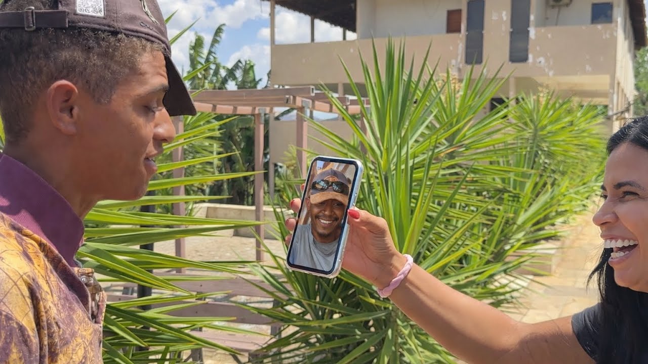 LIGUEI PRA ANDRE PARA  FALAR A ADRIANO QUE ELE ESTA VOLTANDO 
