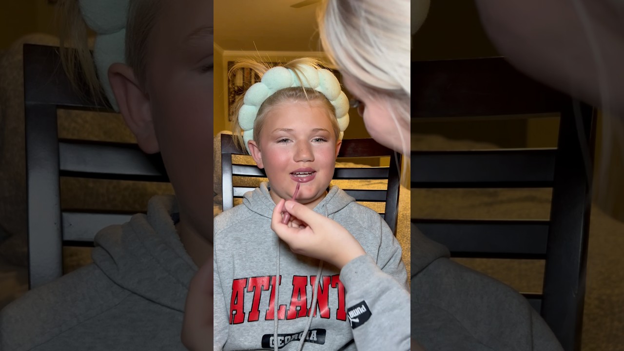 Doing my brothers makeup😱#makeup #brother #brothersister #siblings #domybrothersmakeup #brothers