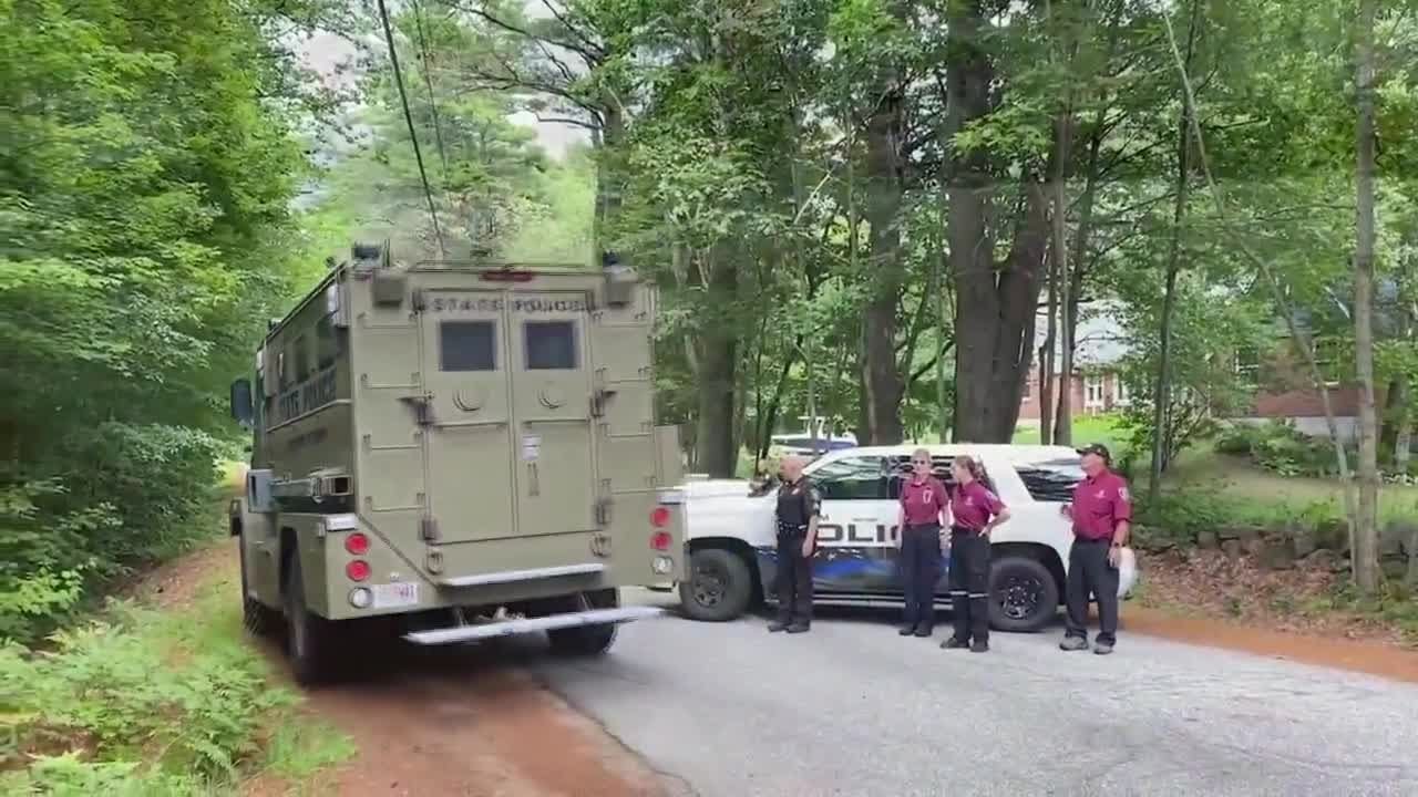 Scene video: Standoff underway in Tuftonboro