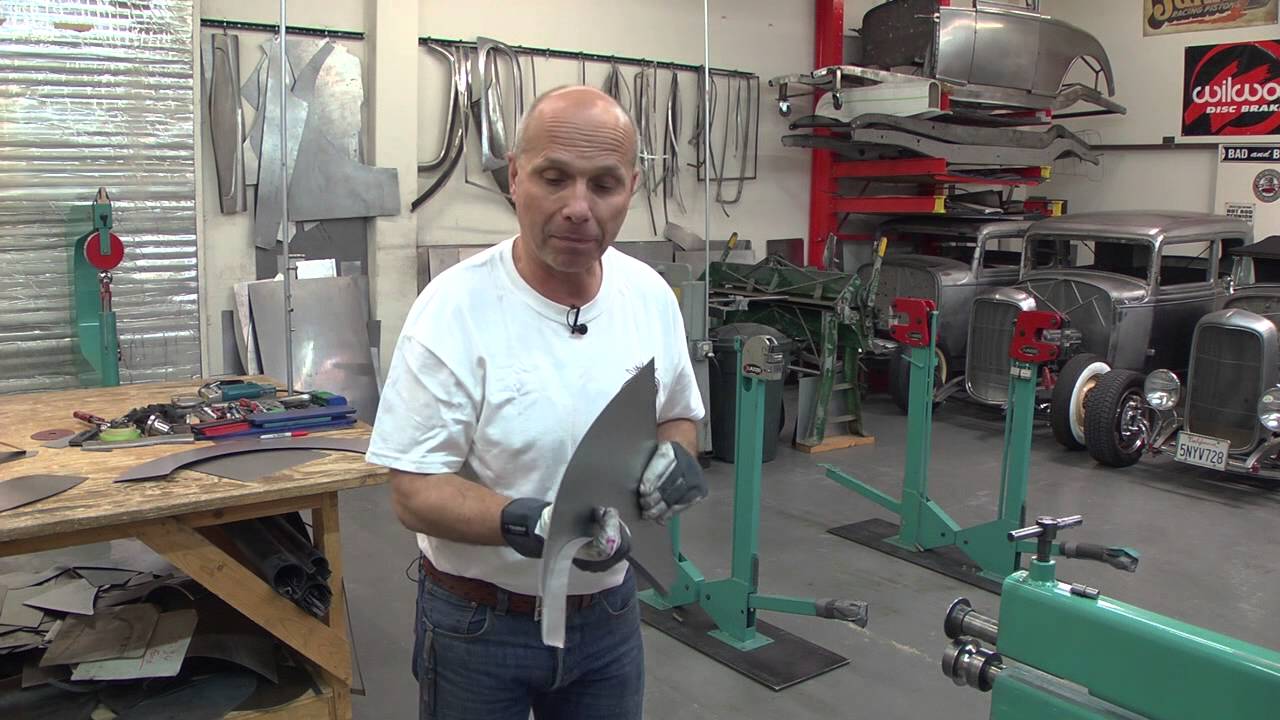 Lazze Metal Shaping: ремонт или изготовление самодельной панели с внутренней изогнутой кромкой