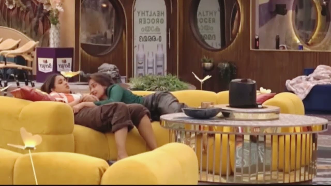 നൂറയും ആദിലയും ബിഗ്&zwnj;ബോസിൽ അടി 💯#trending #video #bigboss #adhilanoora 