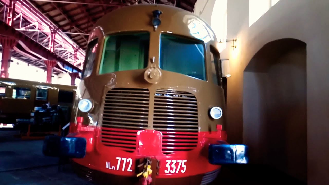 Automotrice FS Aln 772 al museo di Pietrarsa - FS Aln 772 railcar at Pietrarsa museum