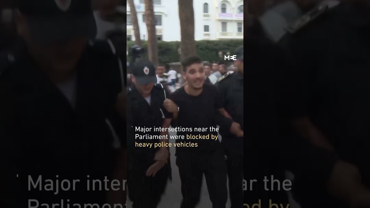 Moroccan police arrest young protesters at Rabat education reform demonstration