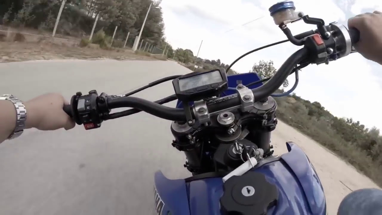 Yamaha DTR 200cc  Supermoto By: BARacing
