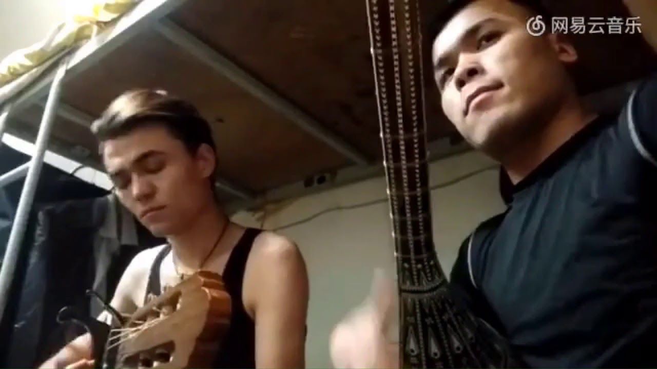 Bayawan, uyghur song. uighur song. باياۋان چۆل، دۇتتار ۋە گىتتار. uyghur folk music. duttar & guitar