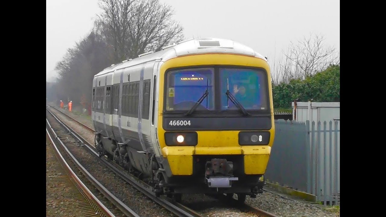 Southeastern Class 466 - 466004 Arrives At Kemsley For Sheerness