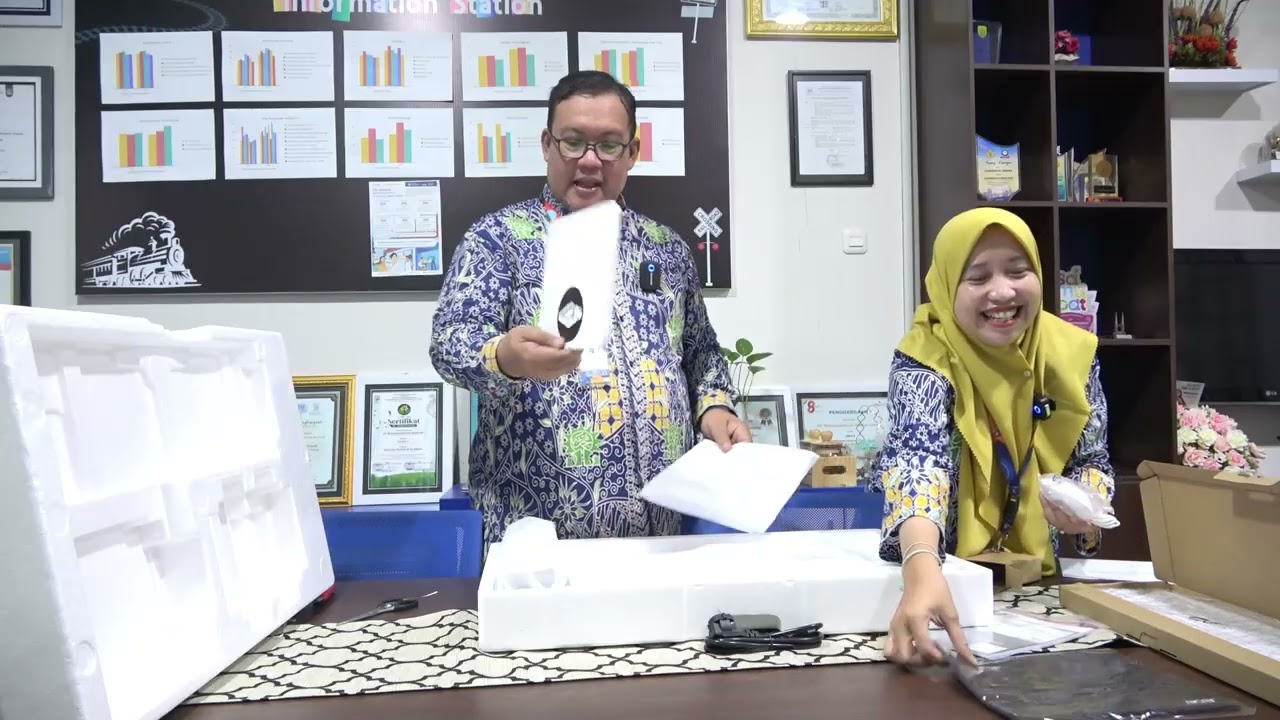 Unboxing Hadiah ASSA 2025 - SD Muhammadiyah Manyar Gresik