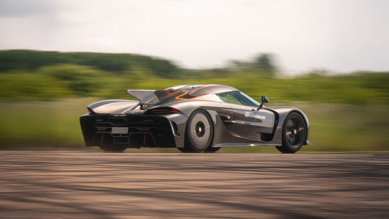 KOENIGSEGG Jesko Absolut устанавливает новые стандарты среди серийных автомобилей на дистанциях 1...