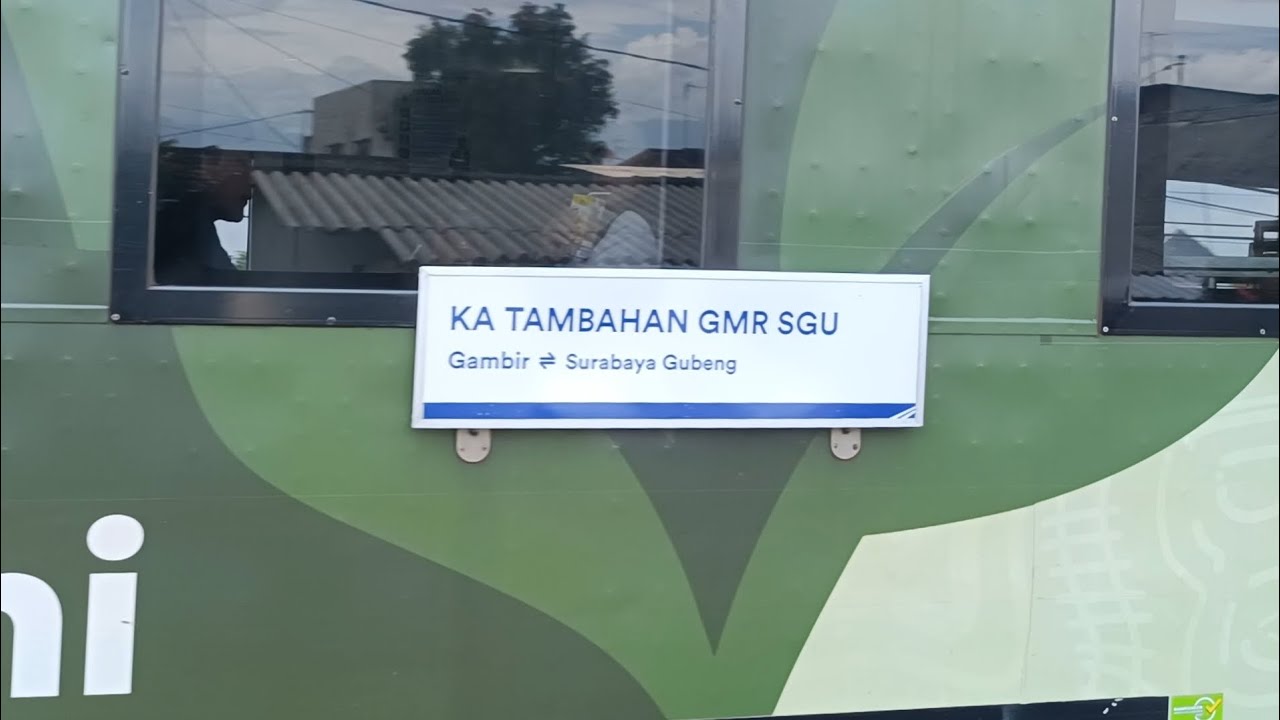 HUNTING KERETA API TAMBAHAN YANG MEMBAWA LUXURY