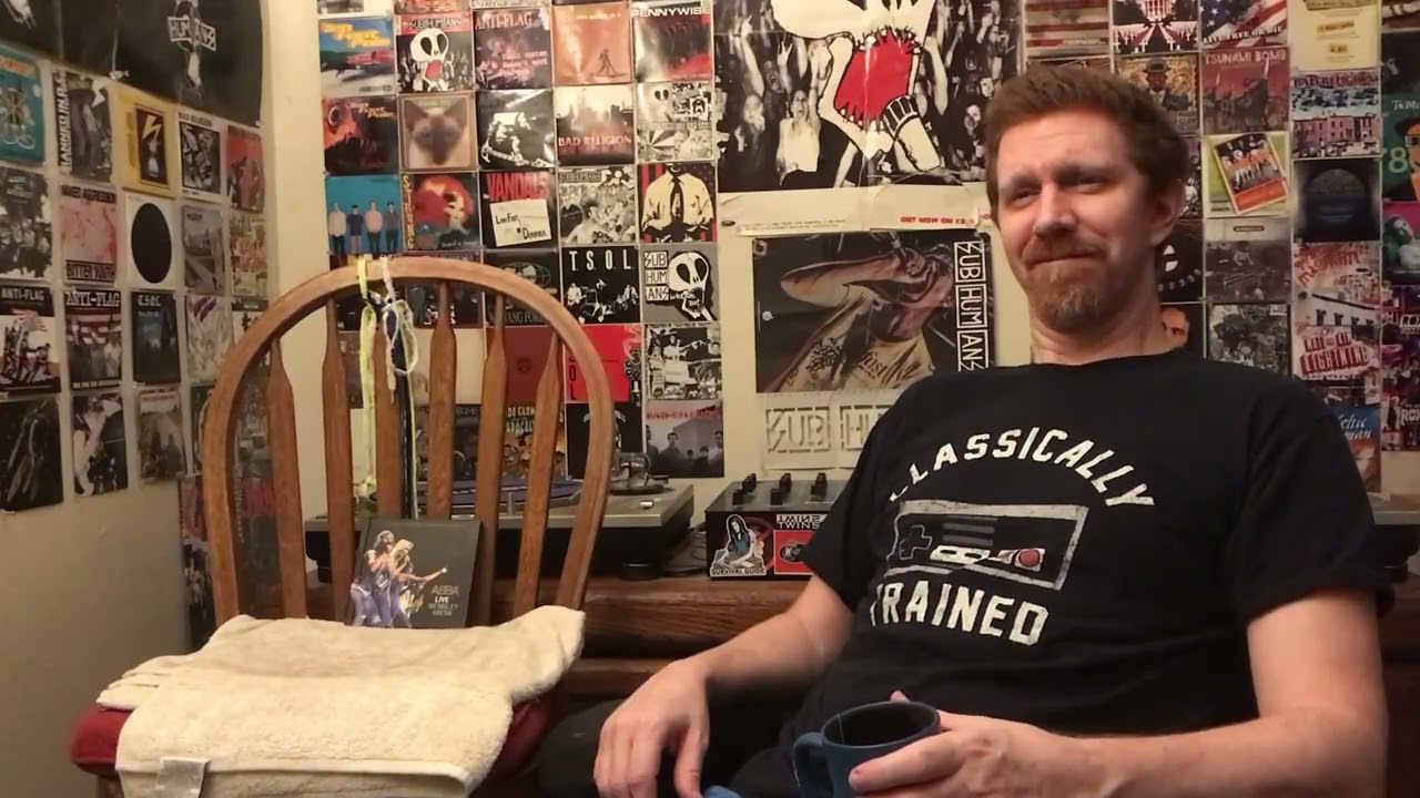 Shnootz - Reaction Video (ABBA - Hole in Your Soul [Live at Wembley])
