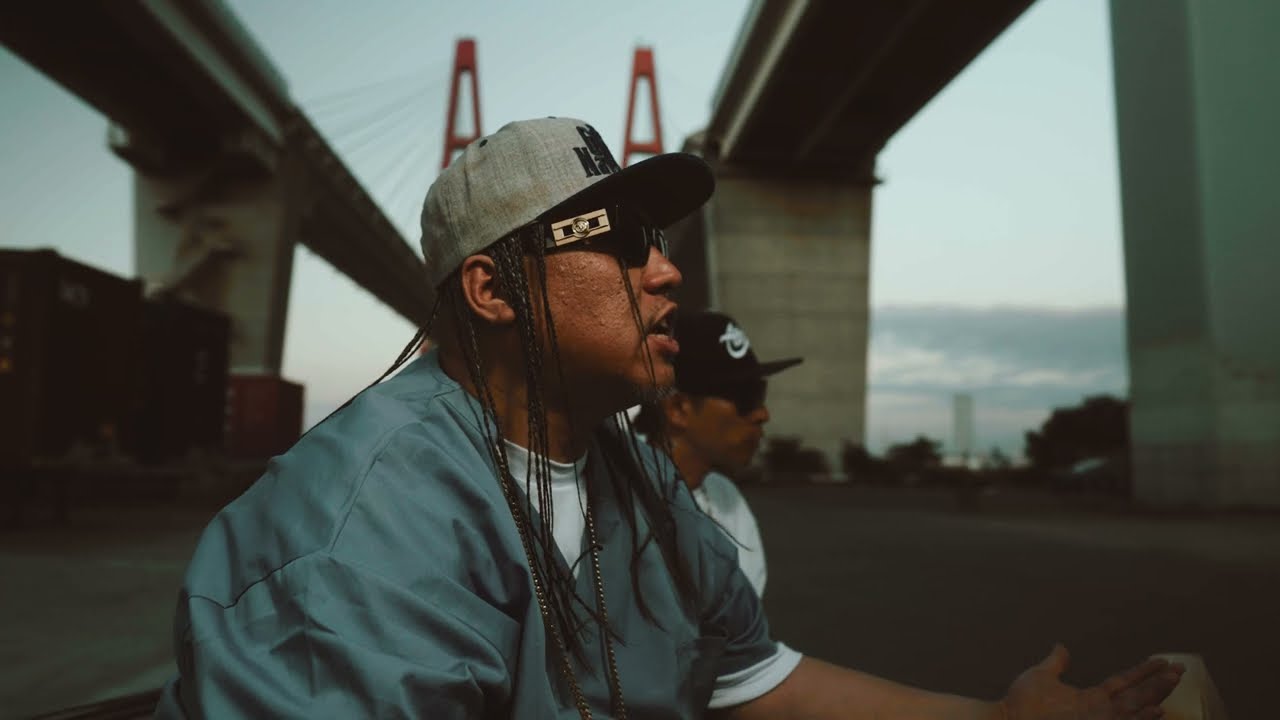 スギウラダーブ / Roll  With Us -TOKAI Remix- feat. TWO-J , DJ DOPEMAN & T-TRIPPIN' (DAZZLE 4 LIFE)
