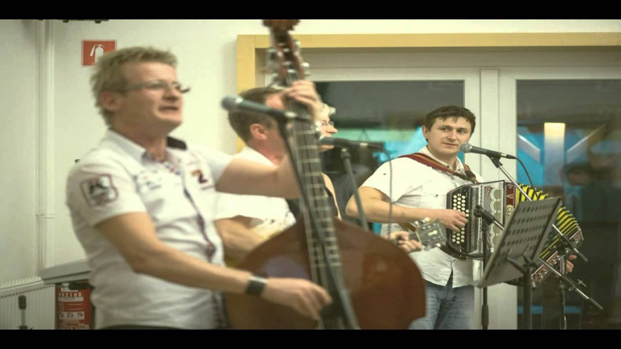 Korenine - V viharju strasti