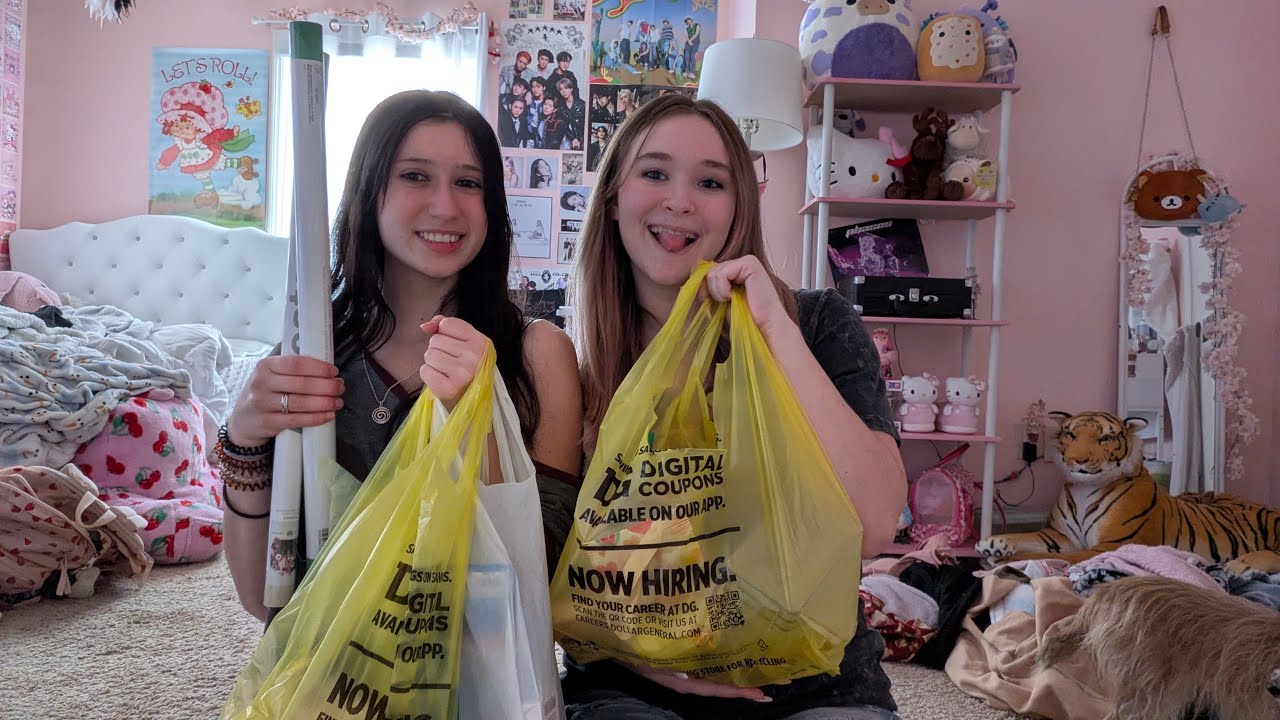 Come Thrifting with Us!! (trying on dresses, buying room decor)