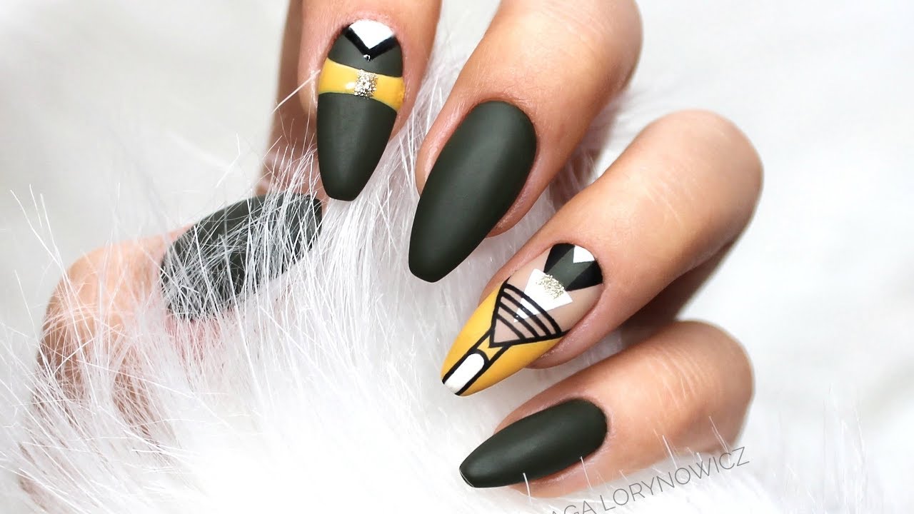 Semilac Army Green | Autumn nails
