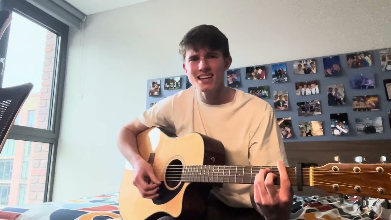 Amy Winehouse/Mark Ronson - Valerie | Acoustic Guitar Cover