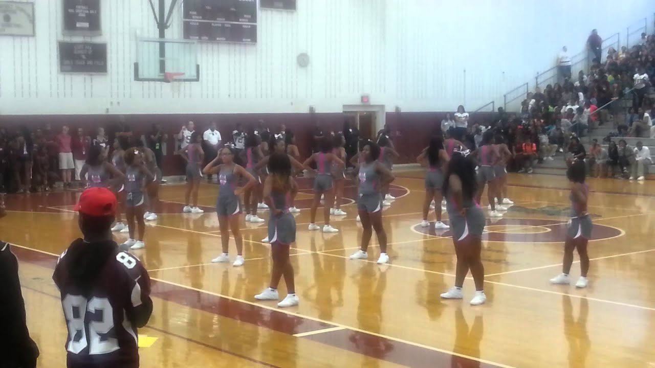 Heritage High Cheerleaders 2014 Pep Rally