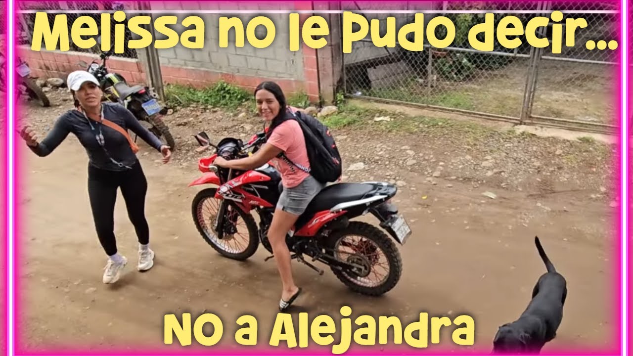 La chava de Johana no nos iba a comprar, pero Alejandra la convenció. Conocimos la Abuelita de Jilo.