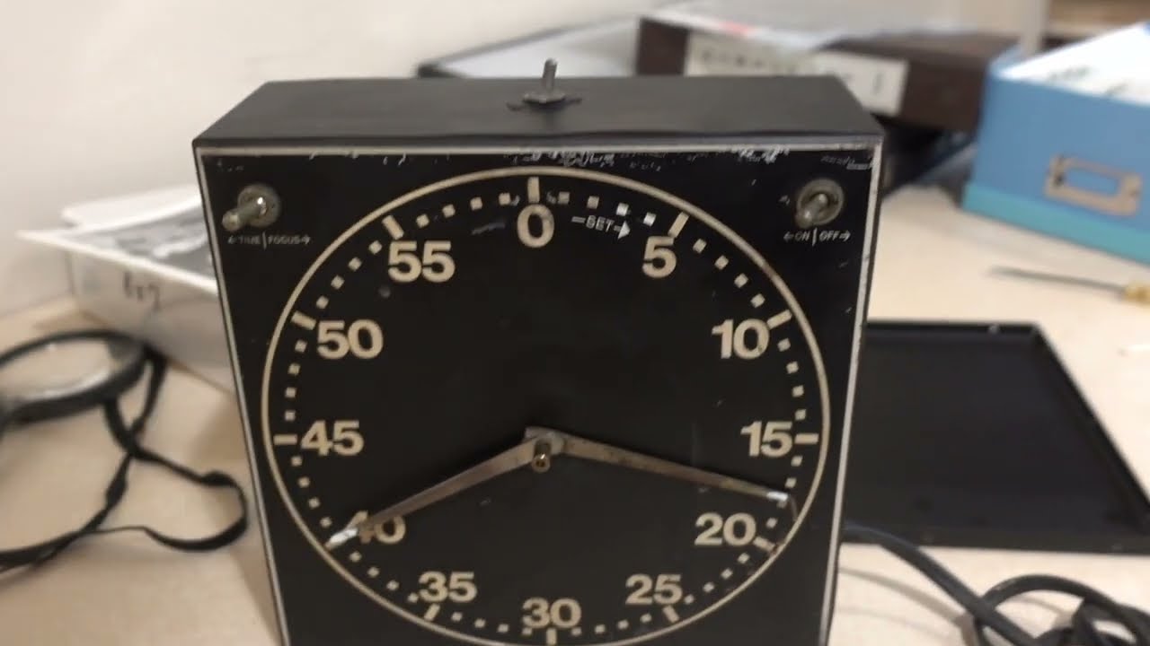 GraLab Darkroom Timer Maintenance
