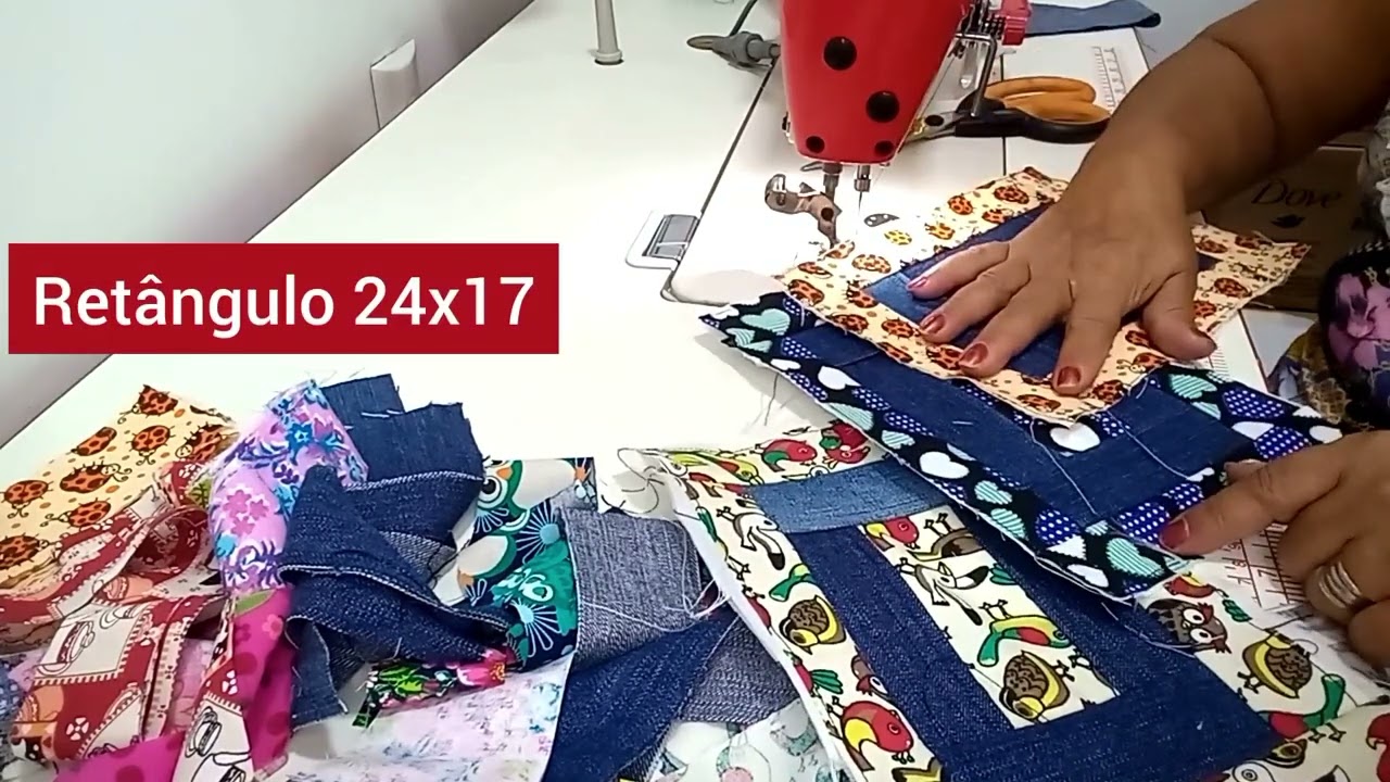 #JEANS usado e faixas de retalhos de tecidos 😍fiz esse lindo/TAPETE DE RETALHOS/