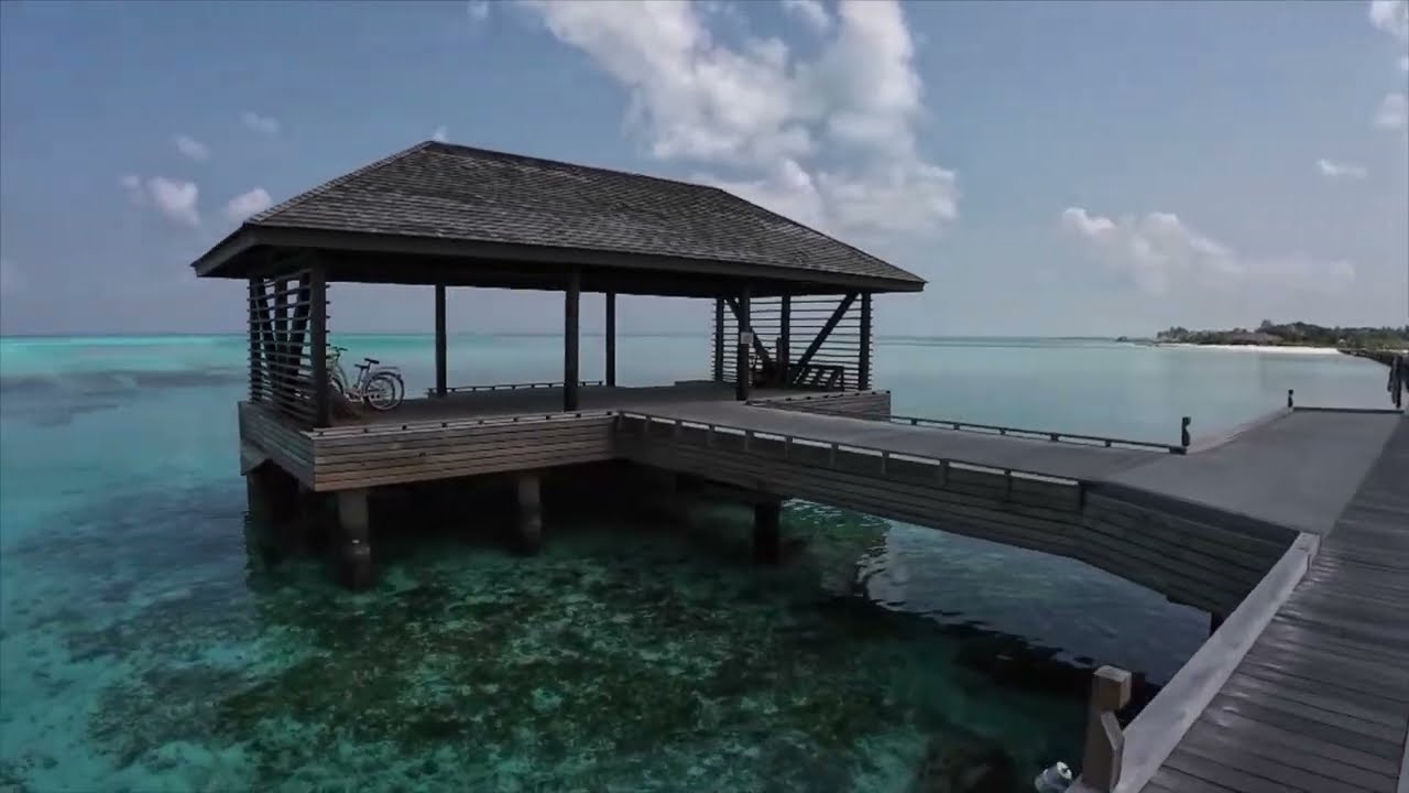 MALDIVES: Exploring an island with a local