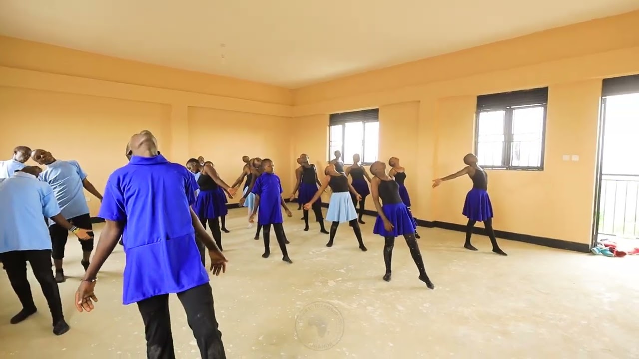 Chasing my dreams by Rania L and Roshni L #fypシ゚viral ##dance 