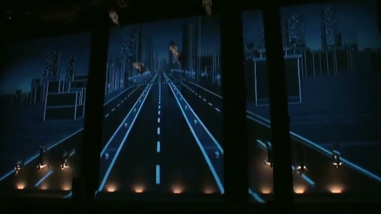 Vertical interactive Performance Mapping Show