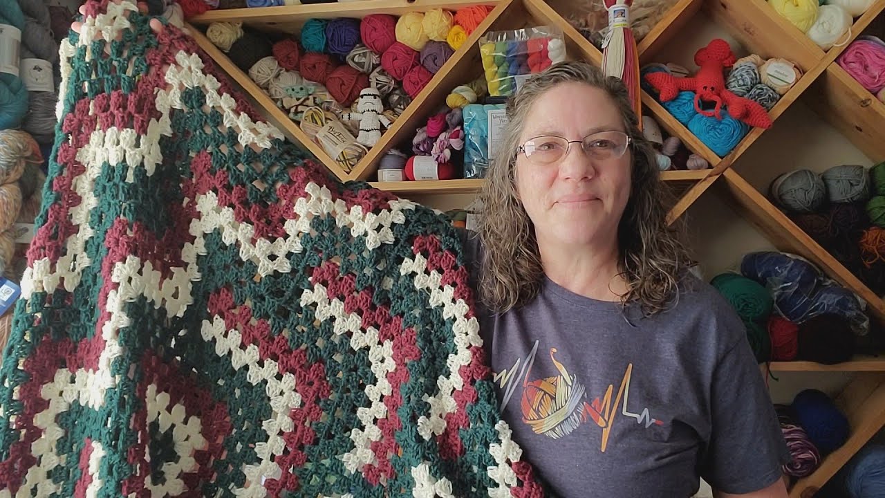 Crochet Finished Projects! Mom's yarn blanket and more!