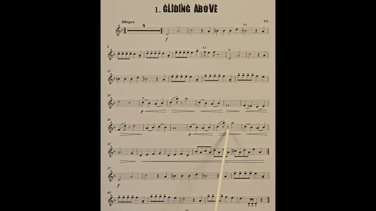 1 Gliding Above piano accompaniment at rehearsal speed