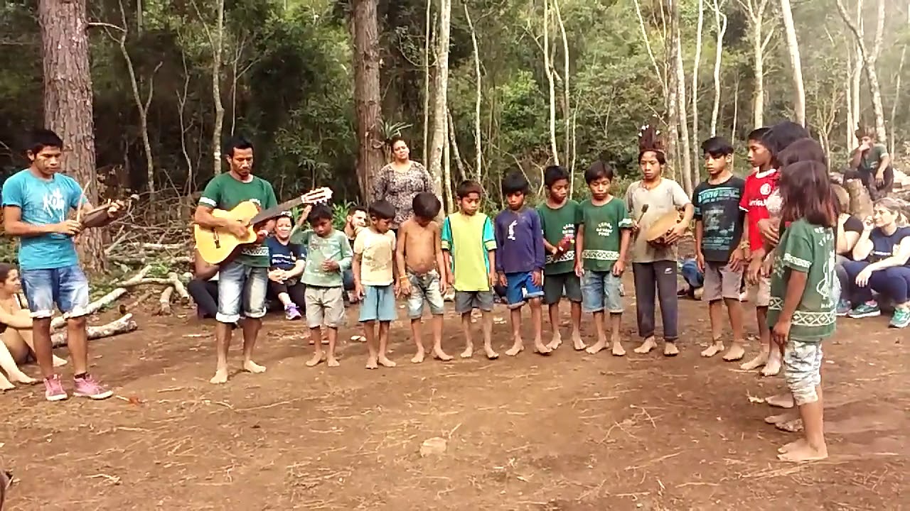Canto Guarani - JAJE'OI TAPE RUPI - Coral Arai Ovy - Aldeia Ka'aguy Porã - Maquiné - RS