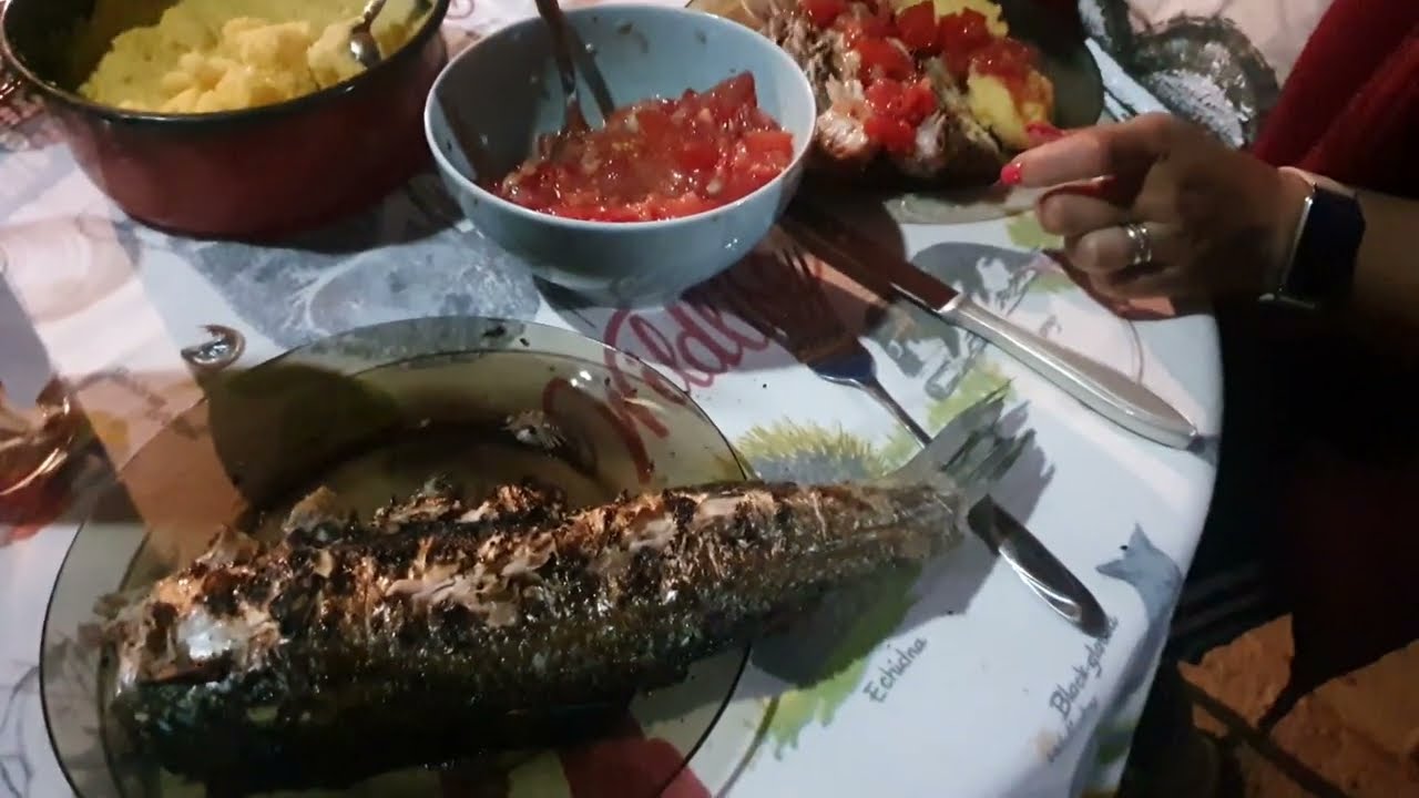 Rețeta De PEȘTE LA CĂRĂMIDĂ