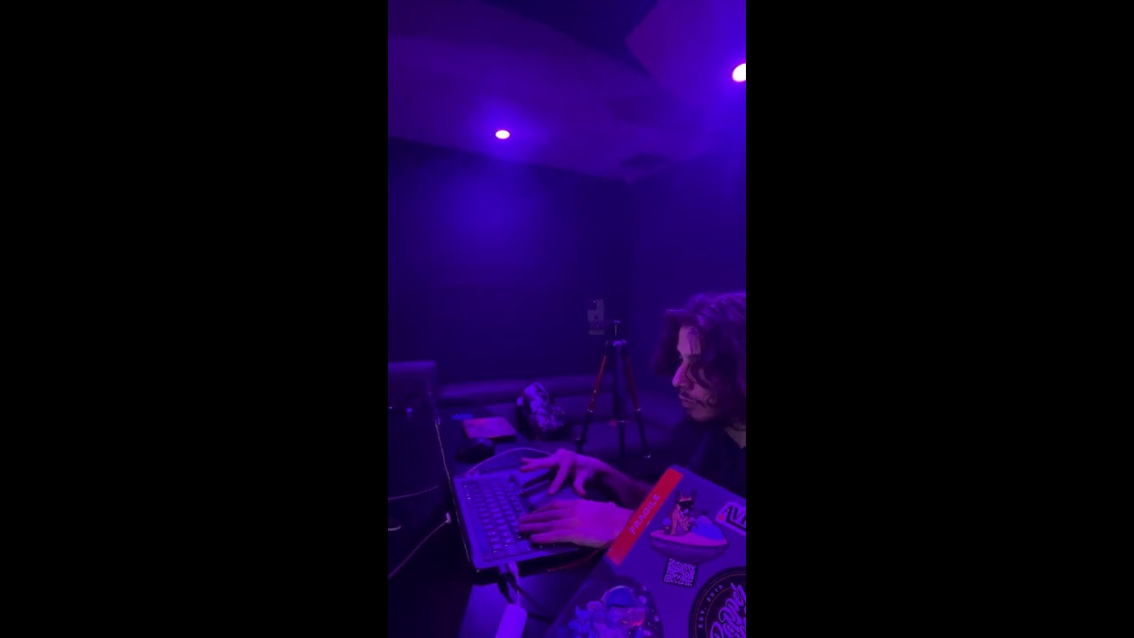 MIX MASTERS STUDIOS is live!