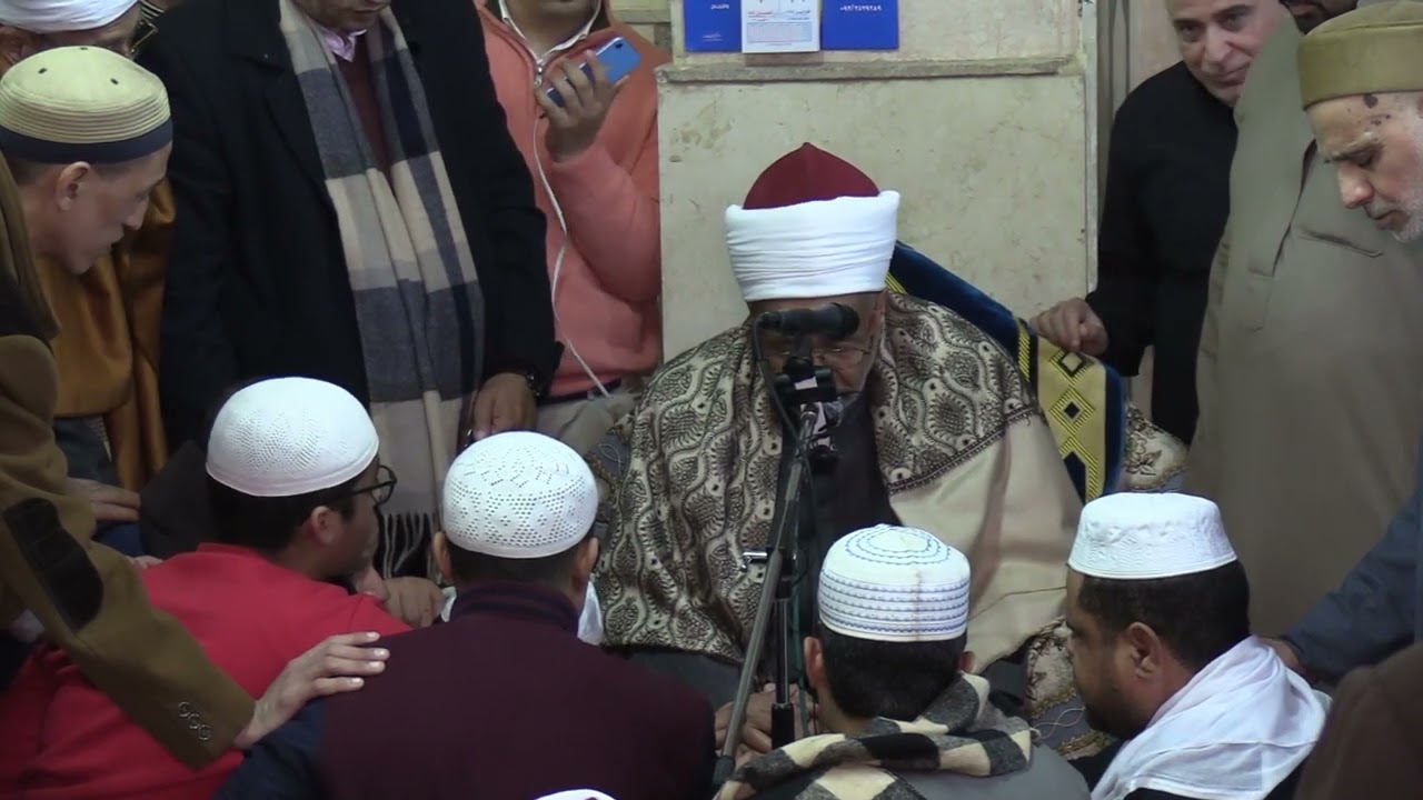 أخذ وتجديد العهد من فضيلة سيدنا الشيخ الأستاذ الدكتور السيد دياب __ بالغريزات