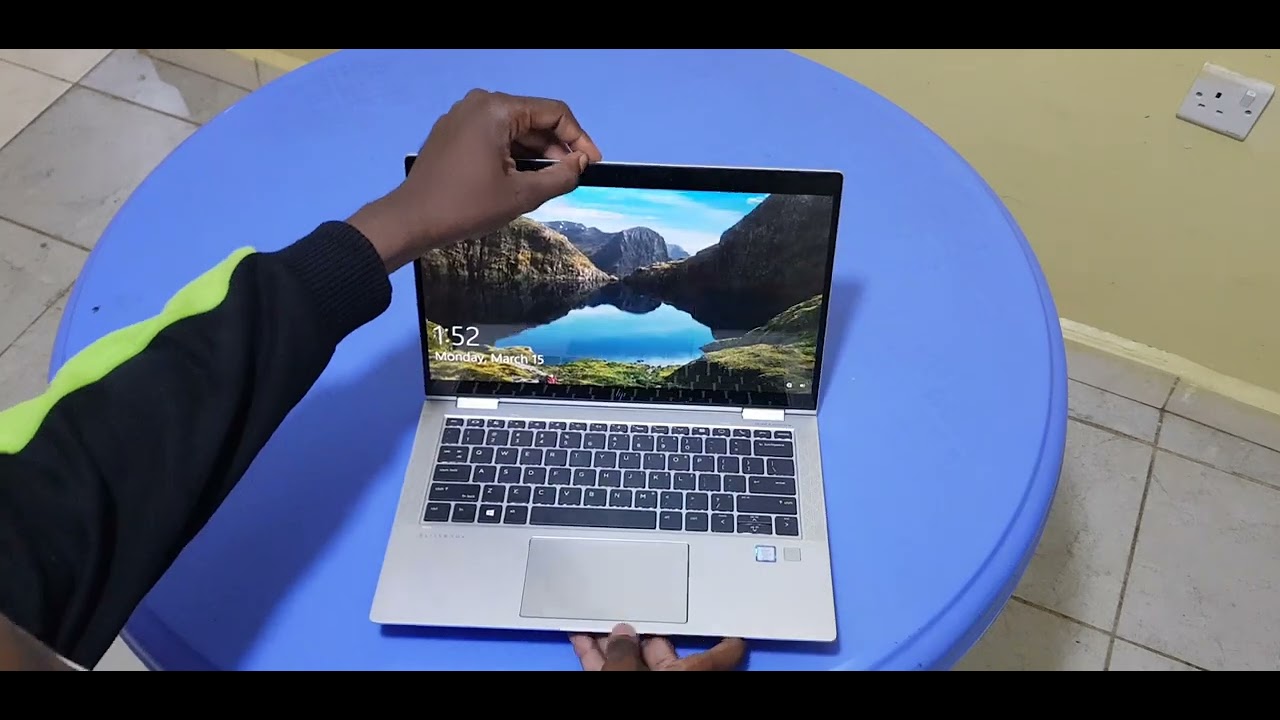 Nothing But Love for the HP 1030 x360 G3 Core i7 Laptop