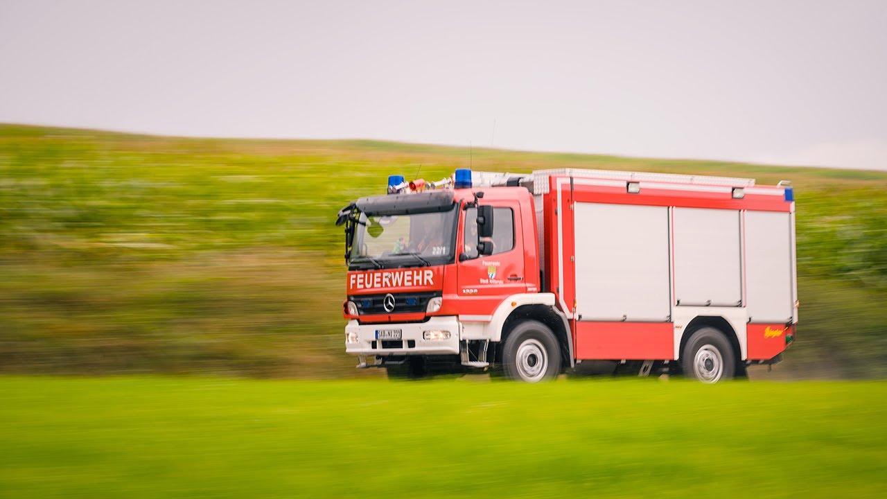 Feuerwehreinsatz mit Rückewagen.