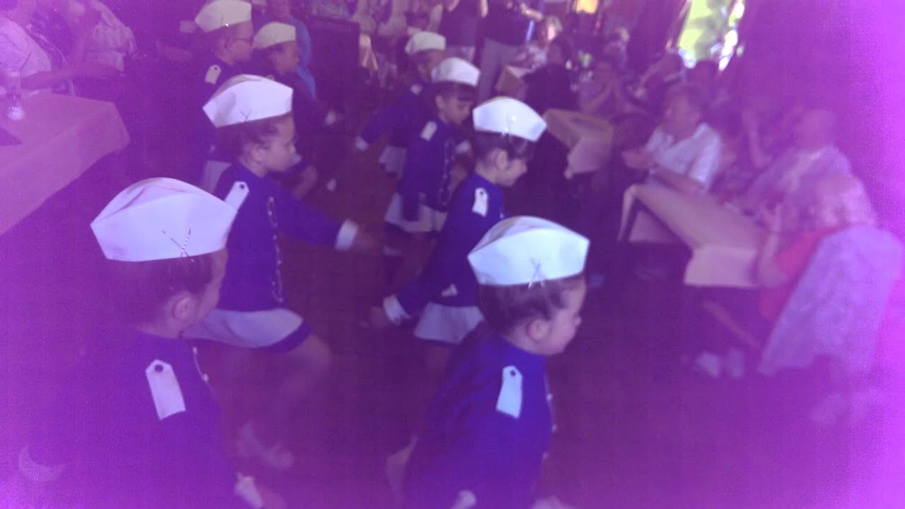 MAŽORETKY LYSÁ NAD LABEM 11.5.2015