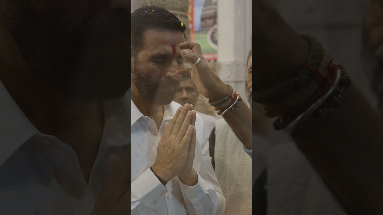 Akshay Kumar&rsquo;s Visit to Hatkeshwar Temple | Gujarat Tourism