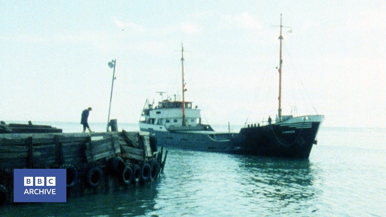 1986: Life on a Coaster Ship | Forty Minutes | BBC Archive