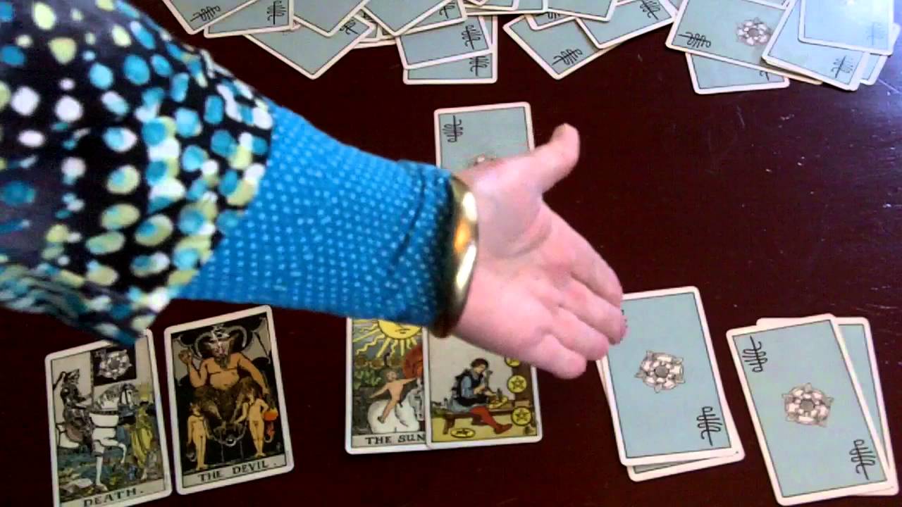TarotWorks Tarot Tip #79: A Simple Reading Method for Matters of Time and Timing