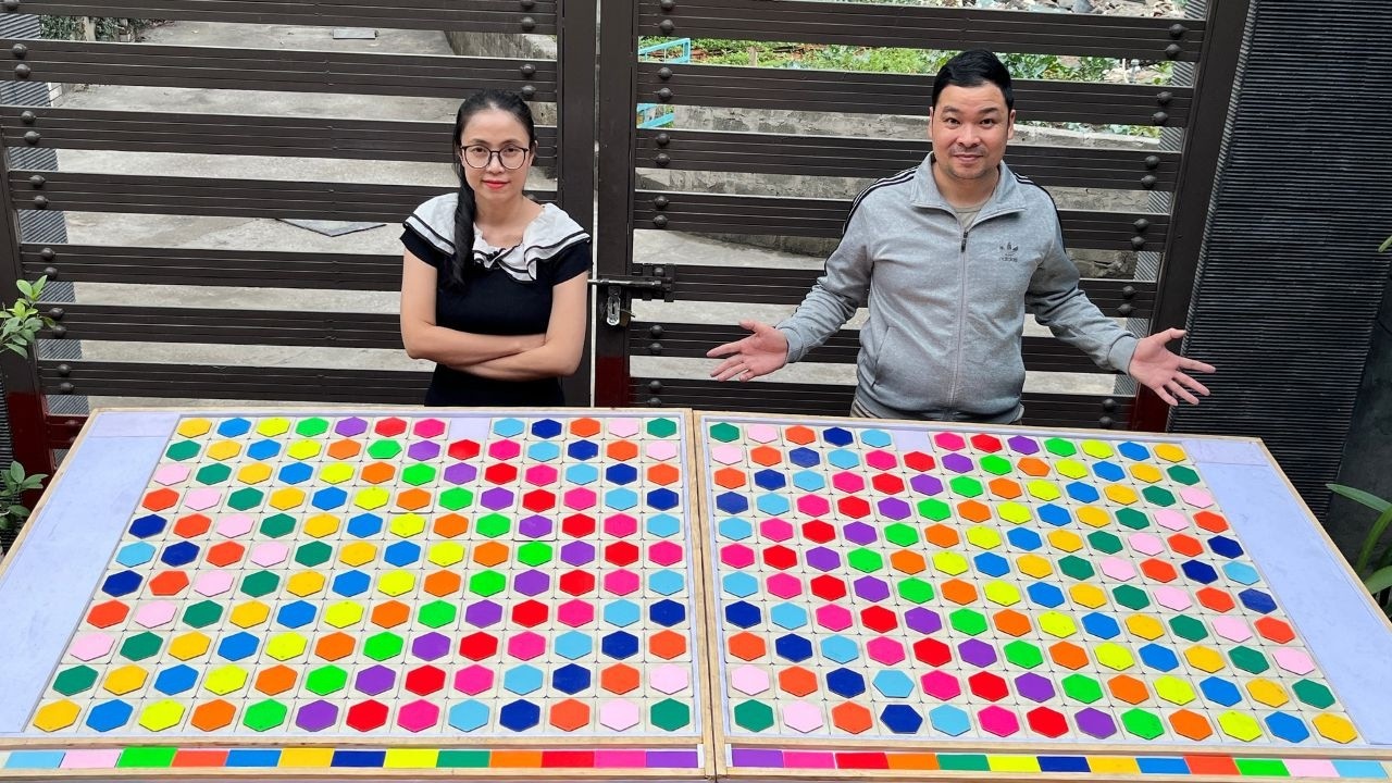 Crazy puzzle boards which one wins
