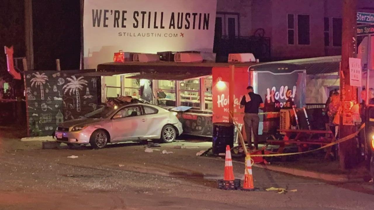 Nine hospitalized after car crashes into food truck in Austin