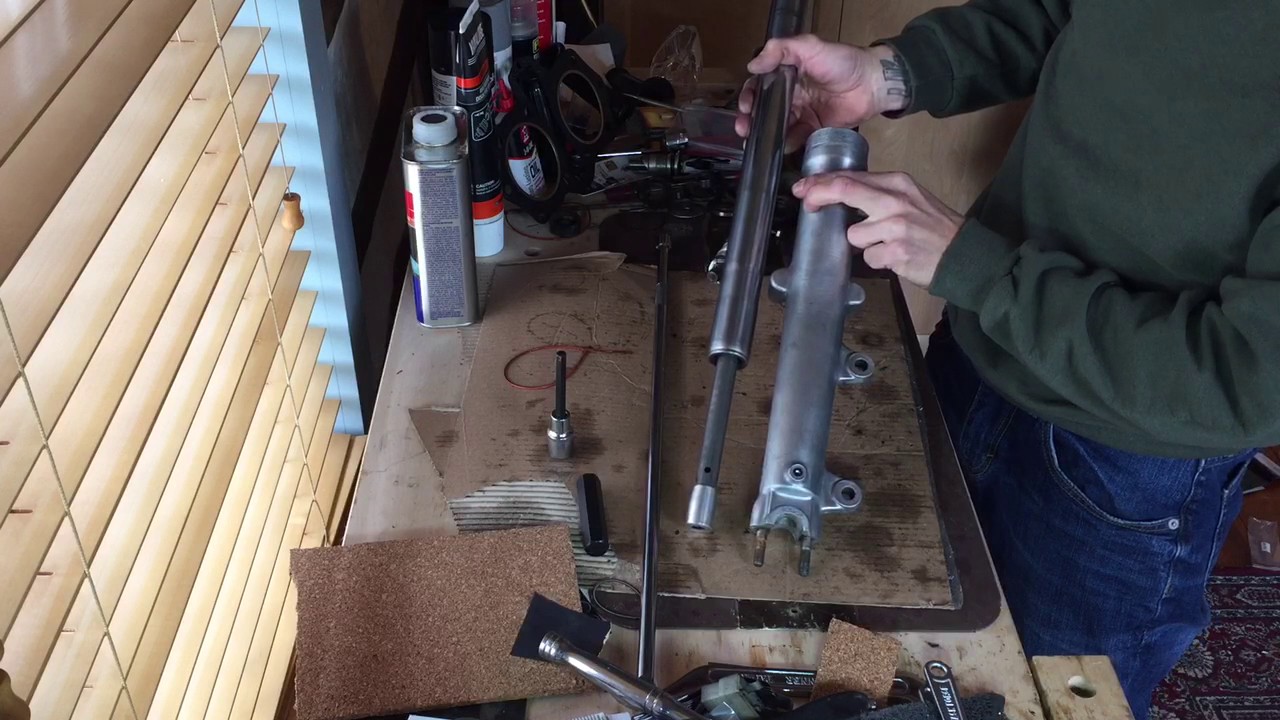XS650 Fork Assembly-Quick video