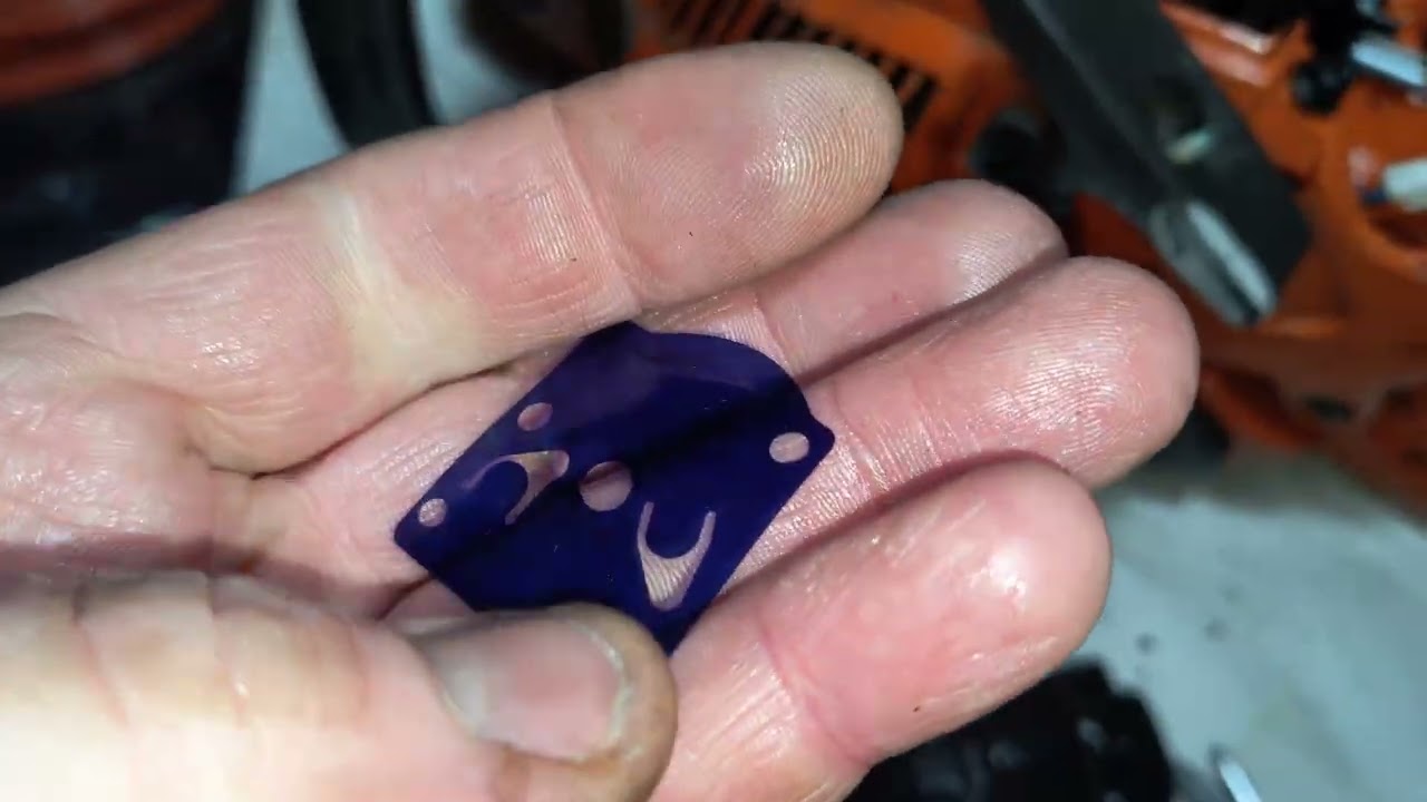 Husqvarna 545 makacskodik: leáll,nincs alapjárat