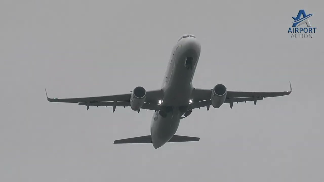 Birmingham Airport BHX ✈️ Wet and Low Visibility LIVE 🌧️ Sunday 19th Oct 2025