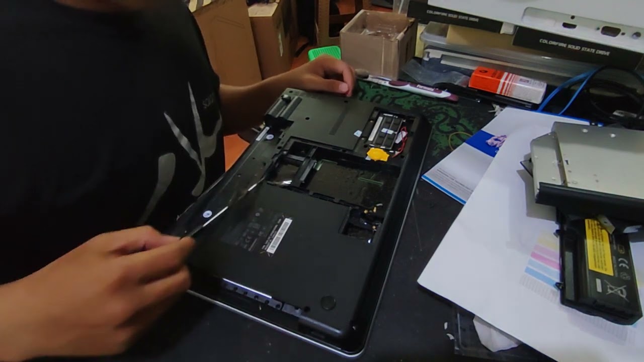 CARA BONGKAR LENOVO IDEAPAD E420