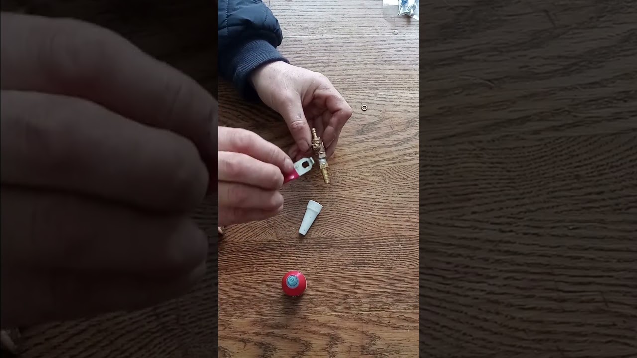 Як розібрати і паяти латунний кран