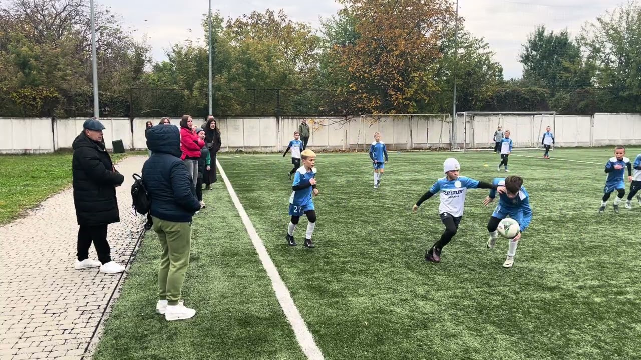 Фаворит 2016 - Тайгерс 8:1 (перший тайм 4:0)