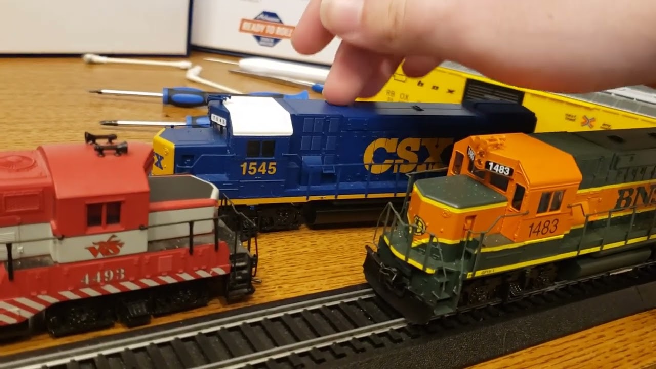 How to clean the power tabs on a walthers trainline GP15-1 (part 2)